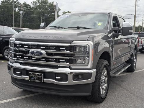 Used 2023 Ford F350 Lariat w/ Tow Technology Package AWD/4WD image 7