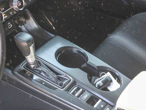 Certified 2024 Honda Civic Sport image 19