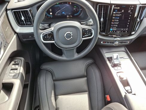 New 2025 Volvo XC60 T8 Ultra w/ Protection Package Premier image 7