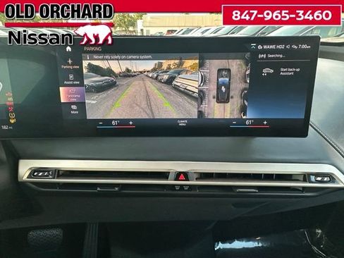 Used 2022 BMW iX xDrive50 w/ Premium Package AWD/4WD image 21