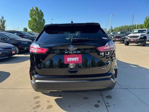 Used 2023 Ford Edge SE AWD/4WD image 6