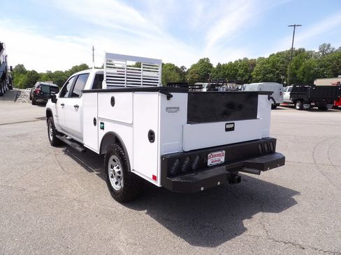 Used 2025 Chevrolet Silverado 3500 W/T w/ WT/CX Safety Package AWD/4WD image 5