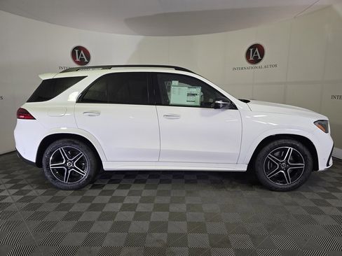 New 2025 Mercedes-Benz GLE 450 4MATIC image 3