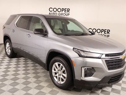 Used 2023 Chevrolet Traverse LS