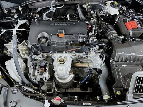 Certified 2025 Honda HR-V LX image 29