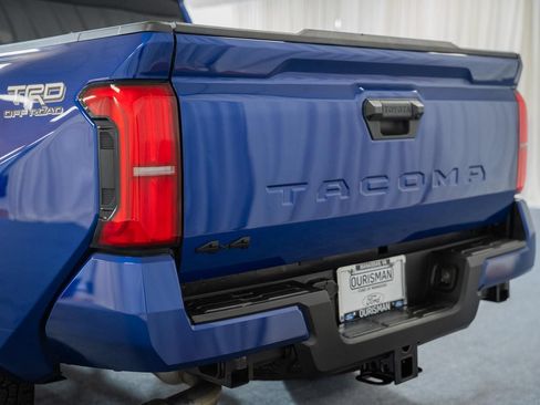 Used 2024 Toyota Tacoma TRD Off-Road AWD/4WD image 6