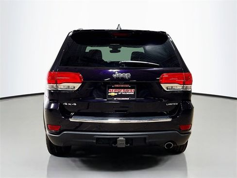 Used 2018 Jeep Grand Cherokee Limited w/ Trailer Tow Group IV image 8