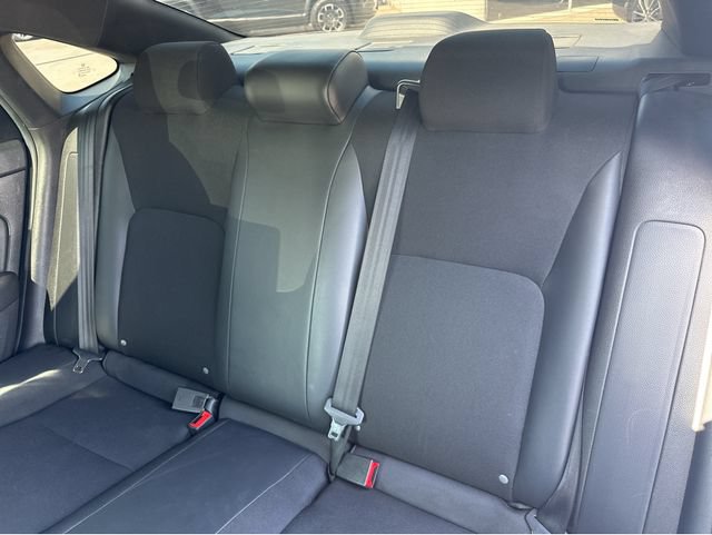 Used 2024 Honda Civic Sport image 4