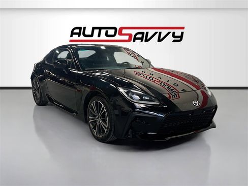 Used 2023 Toyota GR86 Premium w/ ALL Weather Mat Package (TMS) image 1