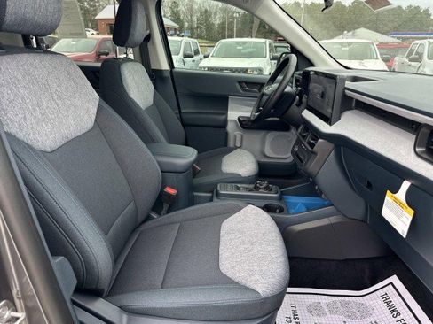 New 2025 Ford Maverick XLT w/ XLT Luxury Package image 13