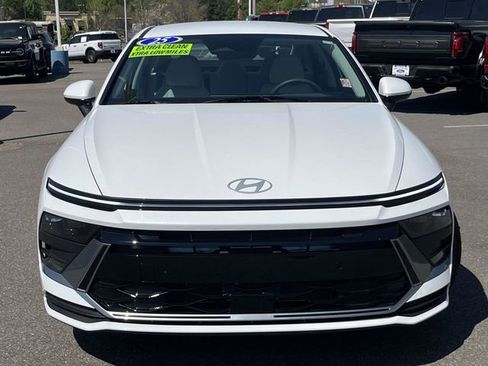 Used 2025 Hyundai Sonata SE image 2
