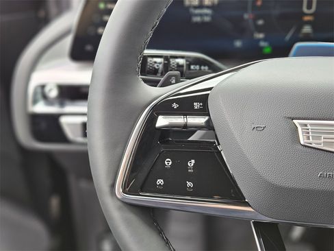 New 2025 Cadillac Lyriq Sport image 26