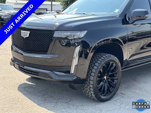 Used 2022 Cadillac Escalade ESV Sport Platinum w/ LPO, ONYX Package AWD/4WD image 8