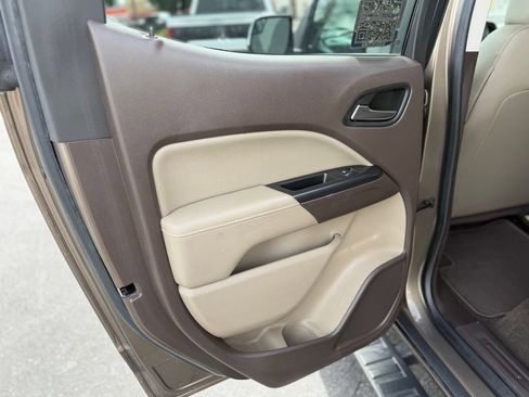 Used 2016 GMC Canyon SLT RWD image 22