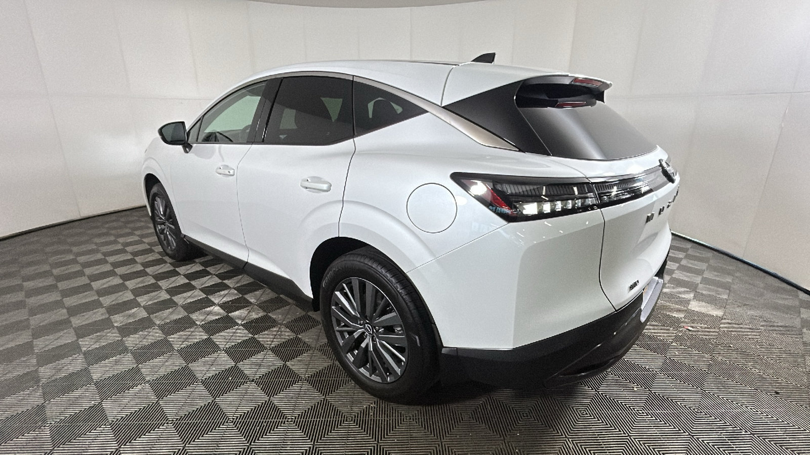 Used 2026 Nissan Murano SL AWD/4WD image 5