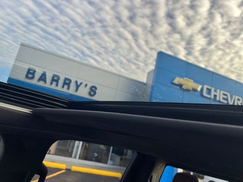 Used 2024 GMC Sierra 1500 Denali Ultimate image 21