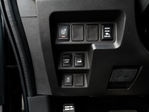 New 2025 Nissan Frontier SV w/ SV Convenience Package image 22