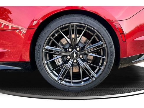 Used 2019 Chevrolet Camaro ZL1 RWD image 37