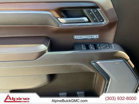Certified 2024 GMC Sierra 1500 Denali w/ Denali Reserve Package AWD/4WD image 18