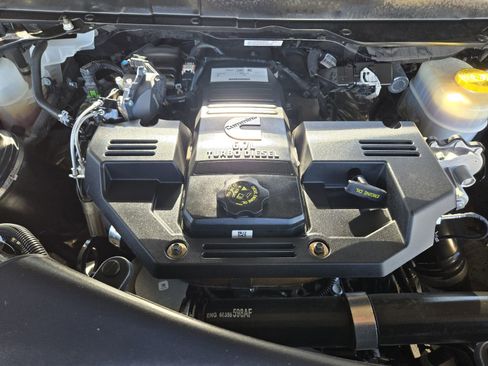 Used 2021 RAM 2500 Laramie image 32