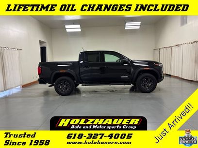 Used 2025 GMC Canyon Elevation w/ Convenience Package
