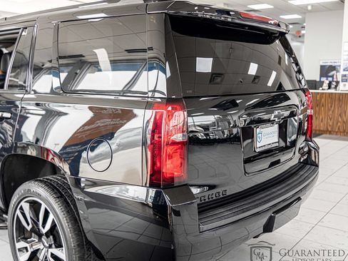 Used 2020 Chevrolet Tahoe Premier RWD image 12