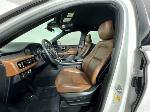 Certified 2020 Lincoln Aviator Reserve image 16