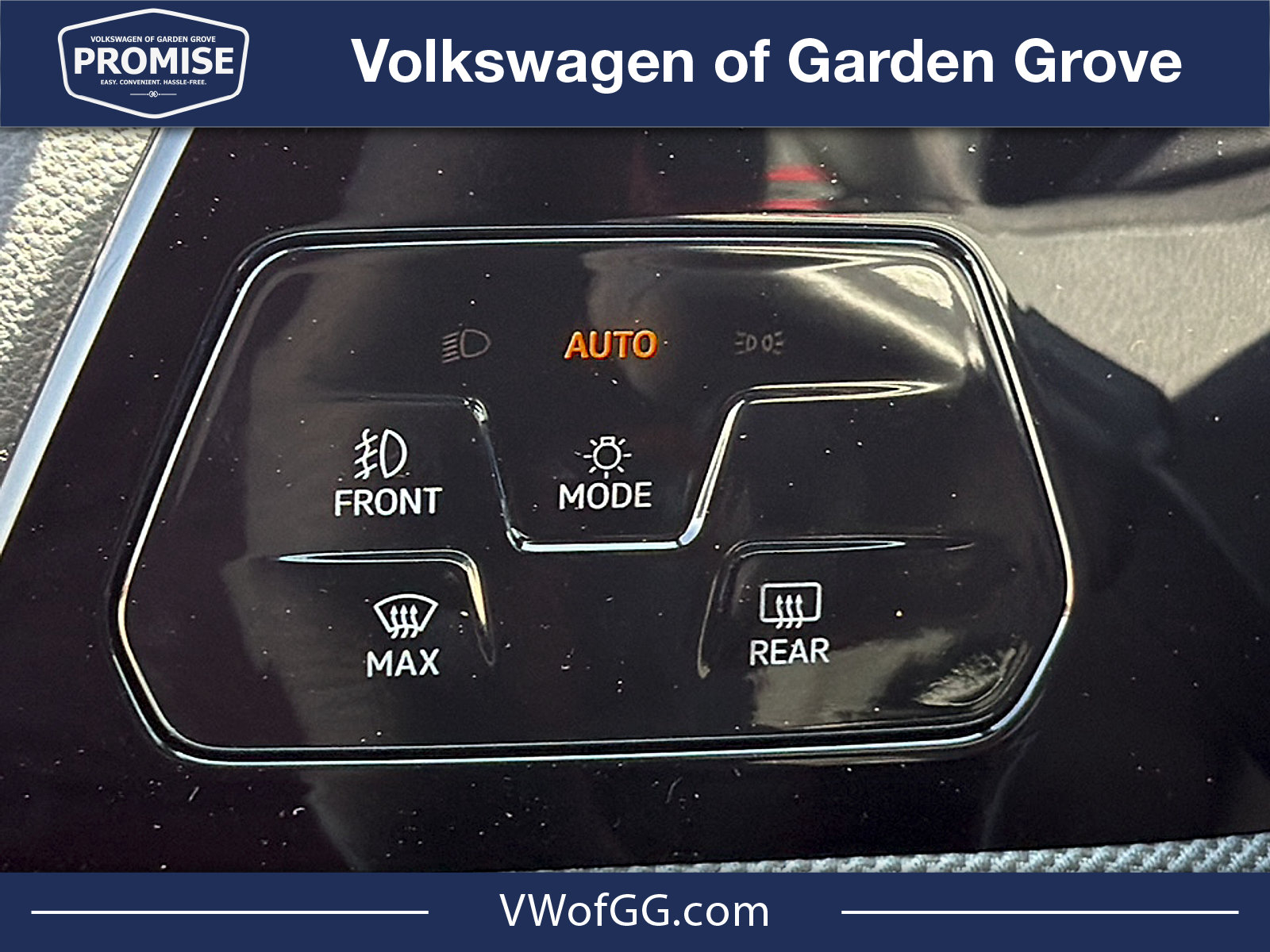 New 2026 Volkswagen GTI SE FWD image 22