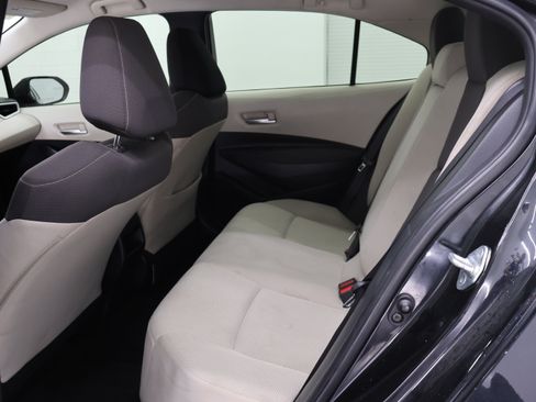Used 2021 Toyota Corolla LE FWD image 8