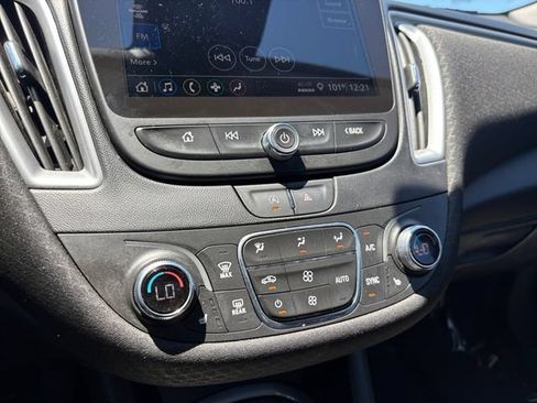 Used 2024 Chevrolet Malibu LT FWD image 24