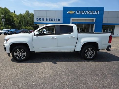 Used 2022 Chevrolet Colorado W/T w/ Custom Special Edition AWD/4WD image 5