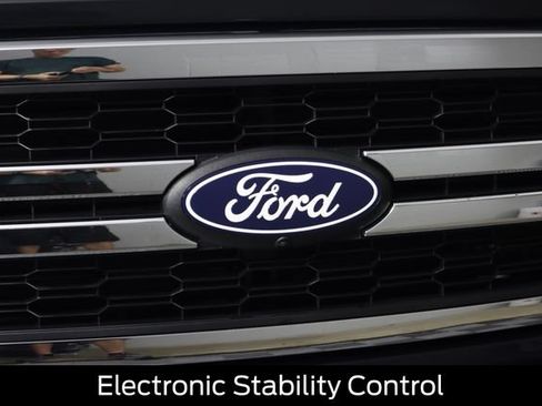 Certified 2024 Ford F150 Lariat AWD/4WD image 19
