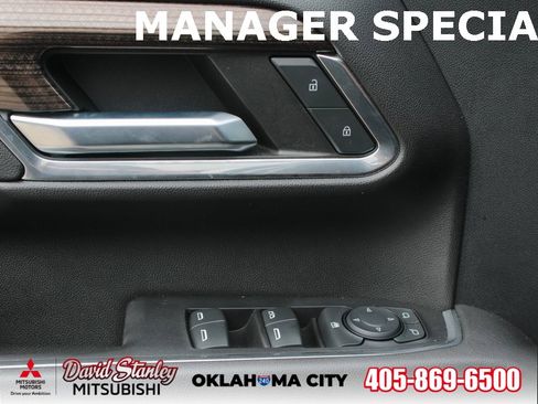 Used 2024 Chevrolet Silverado 2500 LT w/ Convenience Package image 14