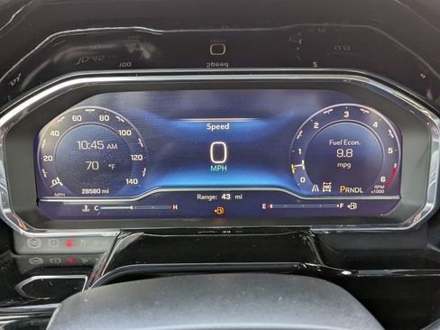 Used 2025 Chevrolet Silverado 2500 LT w/ Convenience Package image 28