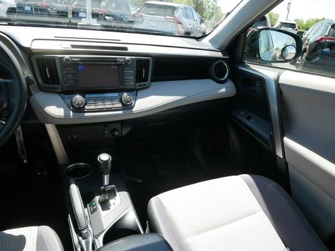 Used 2013 Toyota RAV4 XLE AWD/4WD image 14