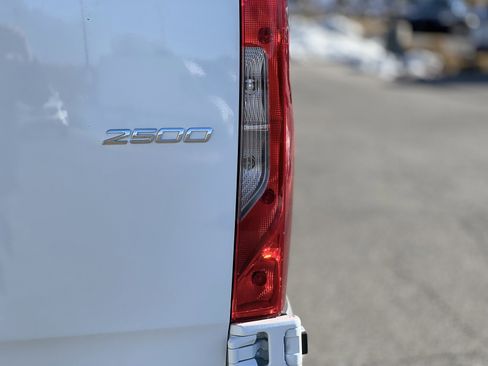 New 2025 Mercedes-Benz Sprinter 2500 image 13