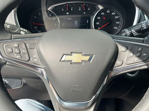 Used 2024 Chevrolet Equinox LT FWD image 15