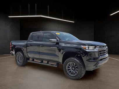 Used 2025 Chevrolet Colorado LT