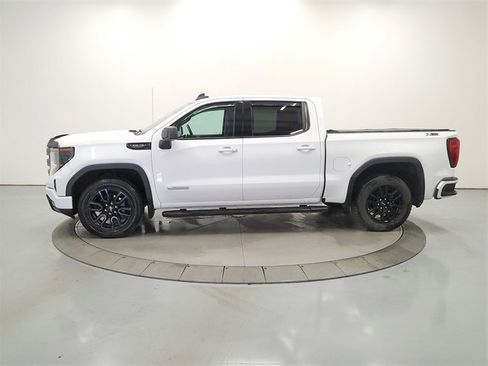 Used 2023 GMC Sierra 1500 Elevation image 5
