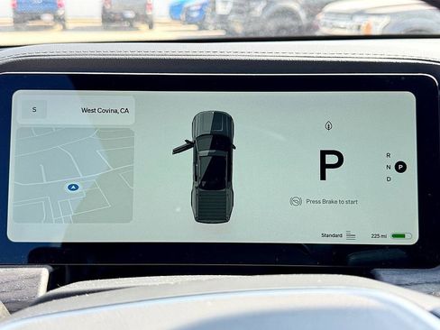 Used 2022 Rivian R1T Launch Edition image 22