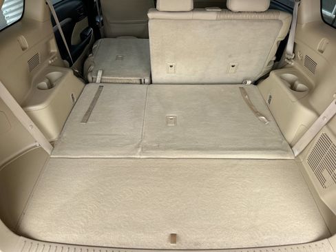 Used 2015 Toyota Highlander Plus AWD/4WD image 16