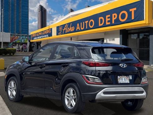Used 2022 Hyundai Kona SE FWD image 3