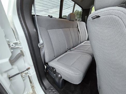 Used 2013 Ford F150 XLT w/ Luxury Equipment Group image 18