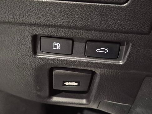 Used 2023 Lexus ES 350 F Sport w/ Accessory Package (Z2) FWD image 8