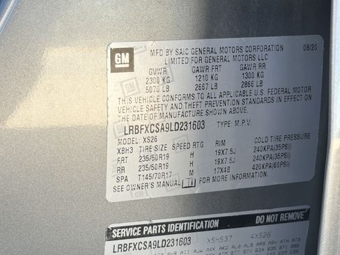 Used 2020 Buick Envision Essence w/ Experience Buick Package FWD image 35
