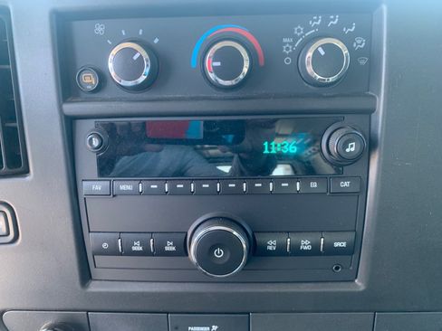 Used 2022 Chevrolet Express 2500 w/ Driver Convenience Package RWD image 11