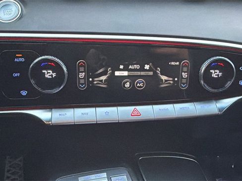 Used 2022 Genesis GV70 3.5T Sport w/ Sport Prestige Package image 39