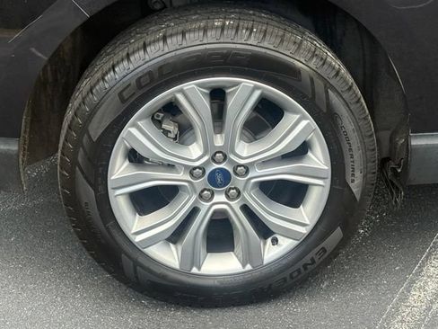 Used 2021 Ford Edge Titanium w/ Cargo Accessory Package FWD image 30