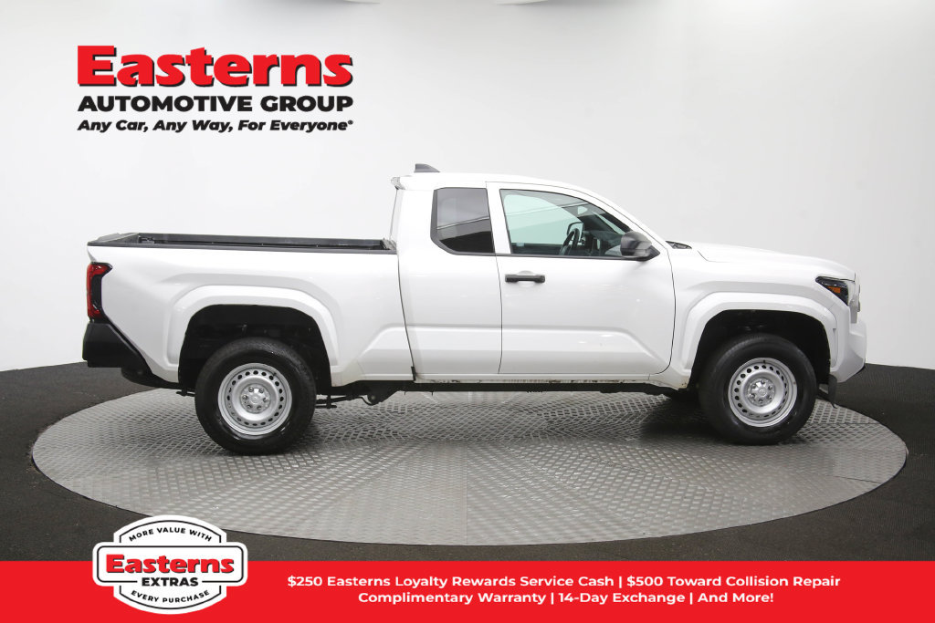 Used 2024 Toyota Tacoma SR RWD image 43