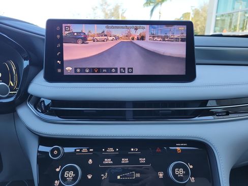 New 2026 INFINITI QX60 Luxe w/ Cargo Package image 23